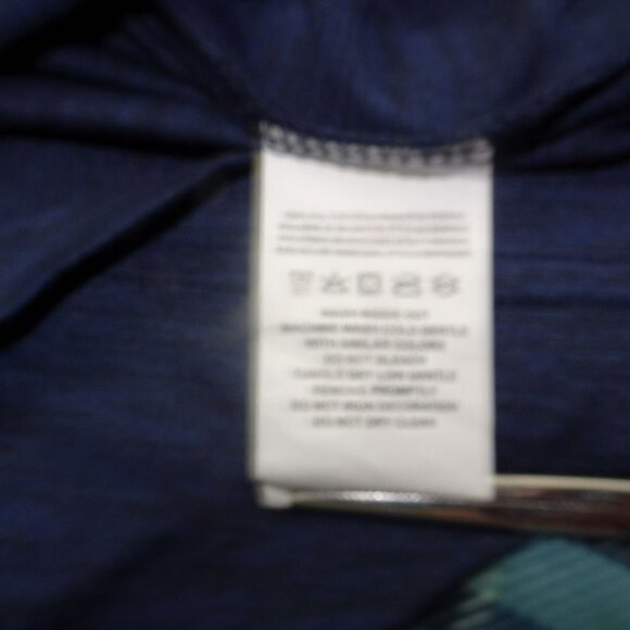 NWT Cleveland Indians Blue Polo Shirt Size Medium NEW - Picture 7 of 7